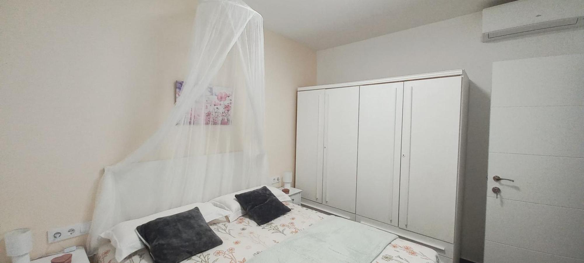 شقة Cozy And Sunny Penthouse Fira Bcn لوسبيتاليت دي يوبريغات المظهر الخارجي الصورة