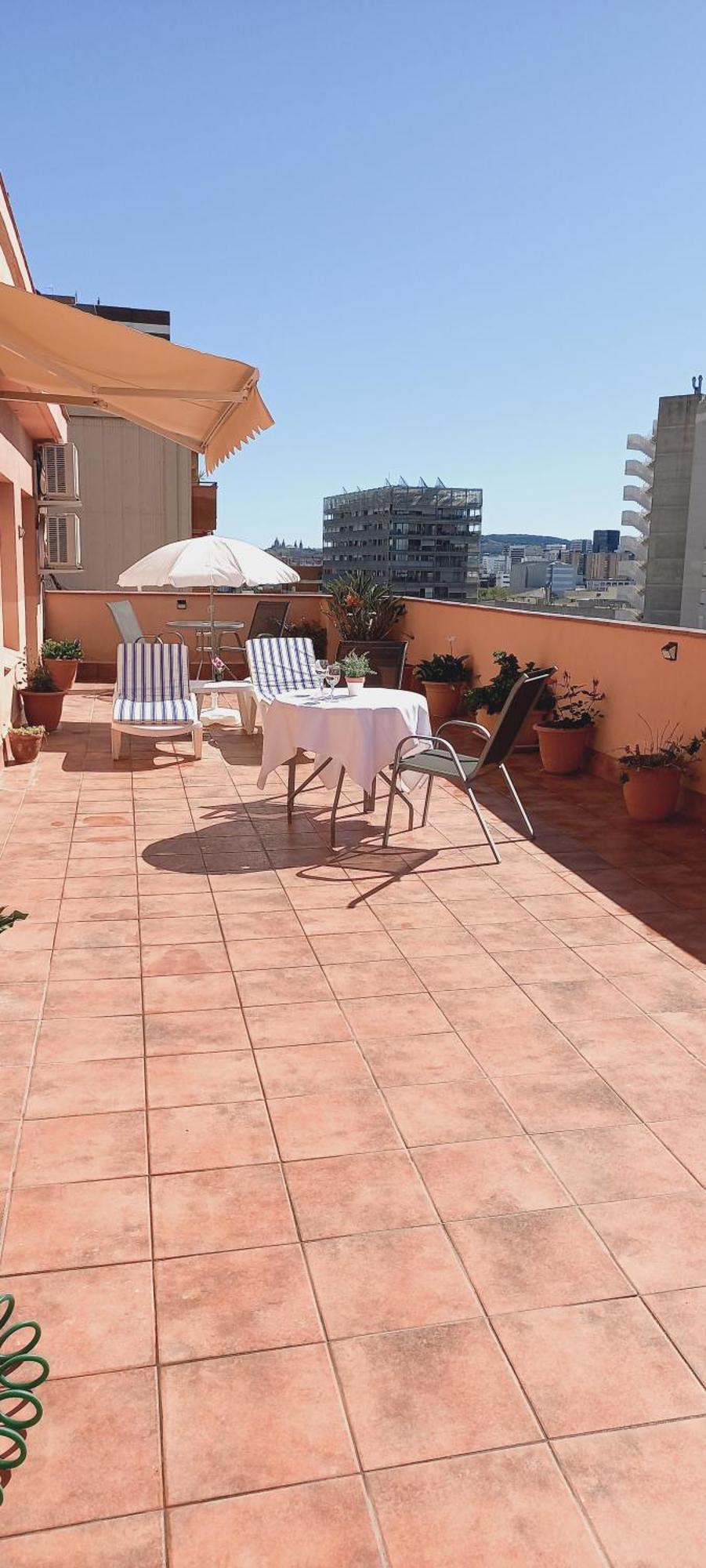 شقة Cozy And Sunny Penthouse Fira Bcn لوسبيتاليت دي يوبريغات المظهر الخارجي الصورة