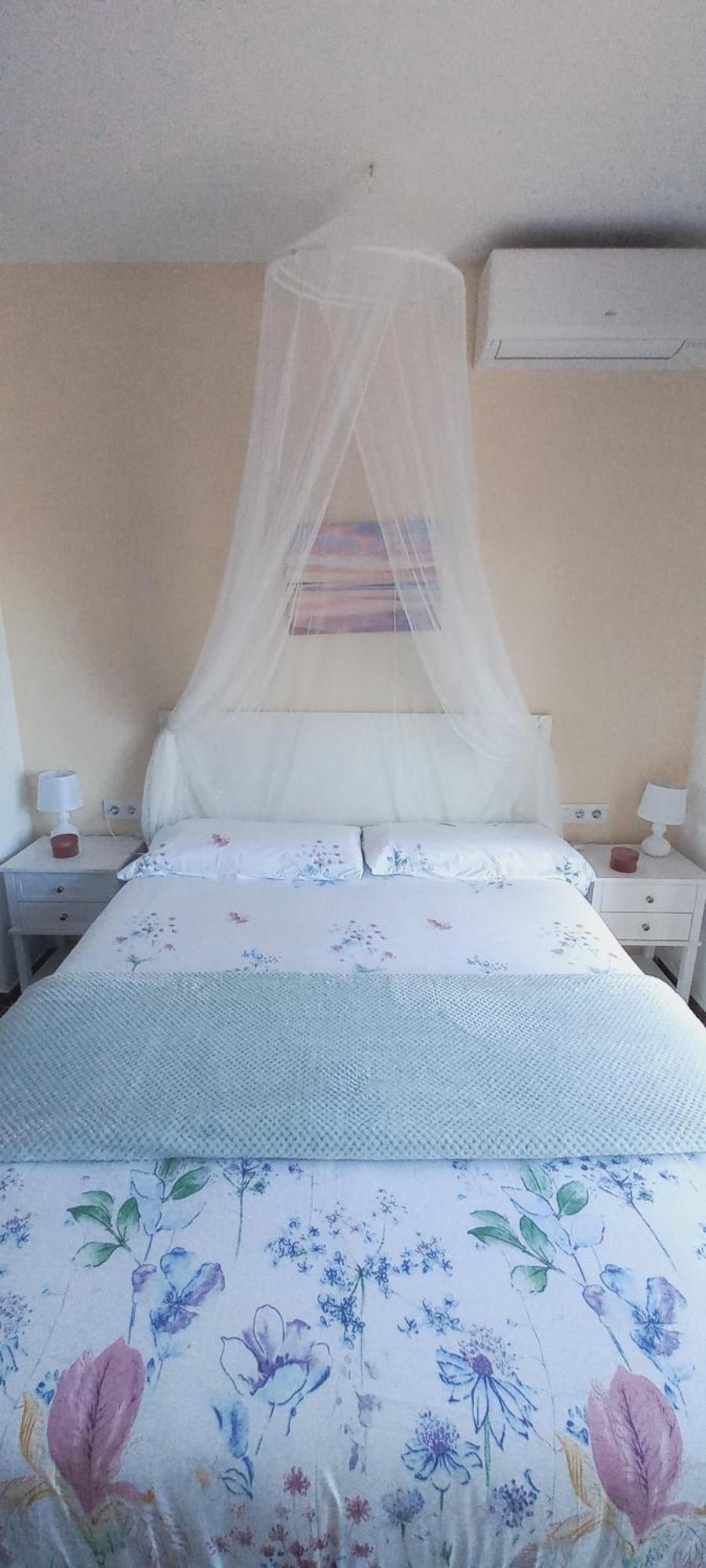 شقة Cozy And Sunny Penthouse Fira Bcn لوسبيتاليت دي يوبريغات المظهر الخارجي الصورة